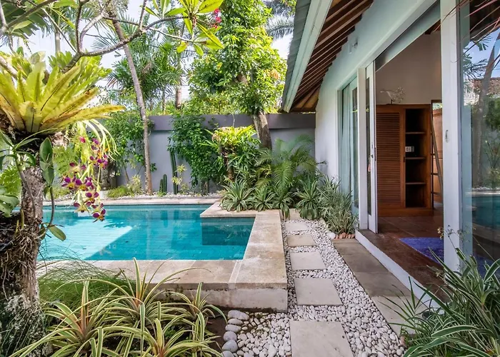 Fendi Villa Seminyak (Bali)
